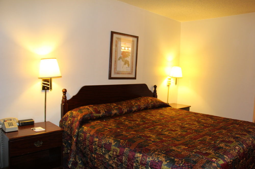 Westbridge Inn And Suites Centerville Εξωτερικό φωτογραφία
